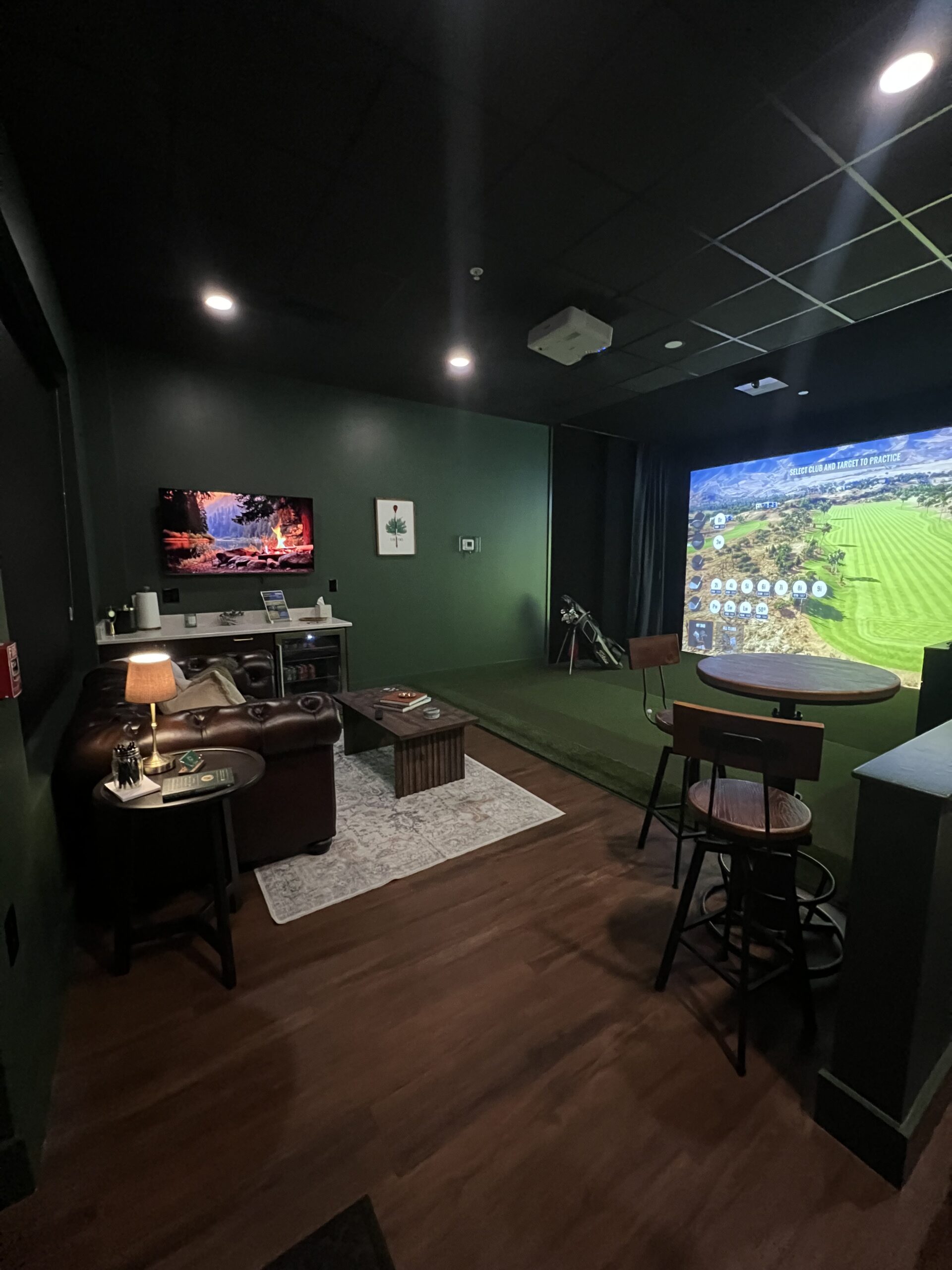 golf sim doorway view 1 scaled